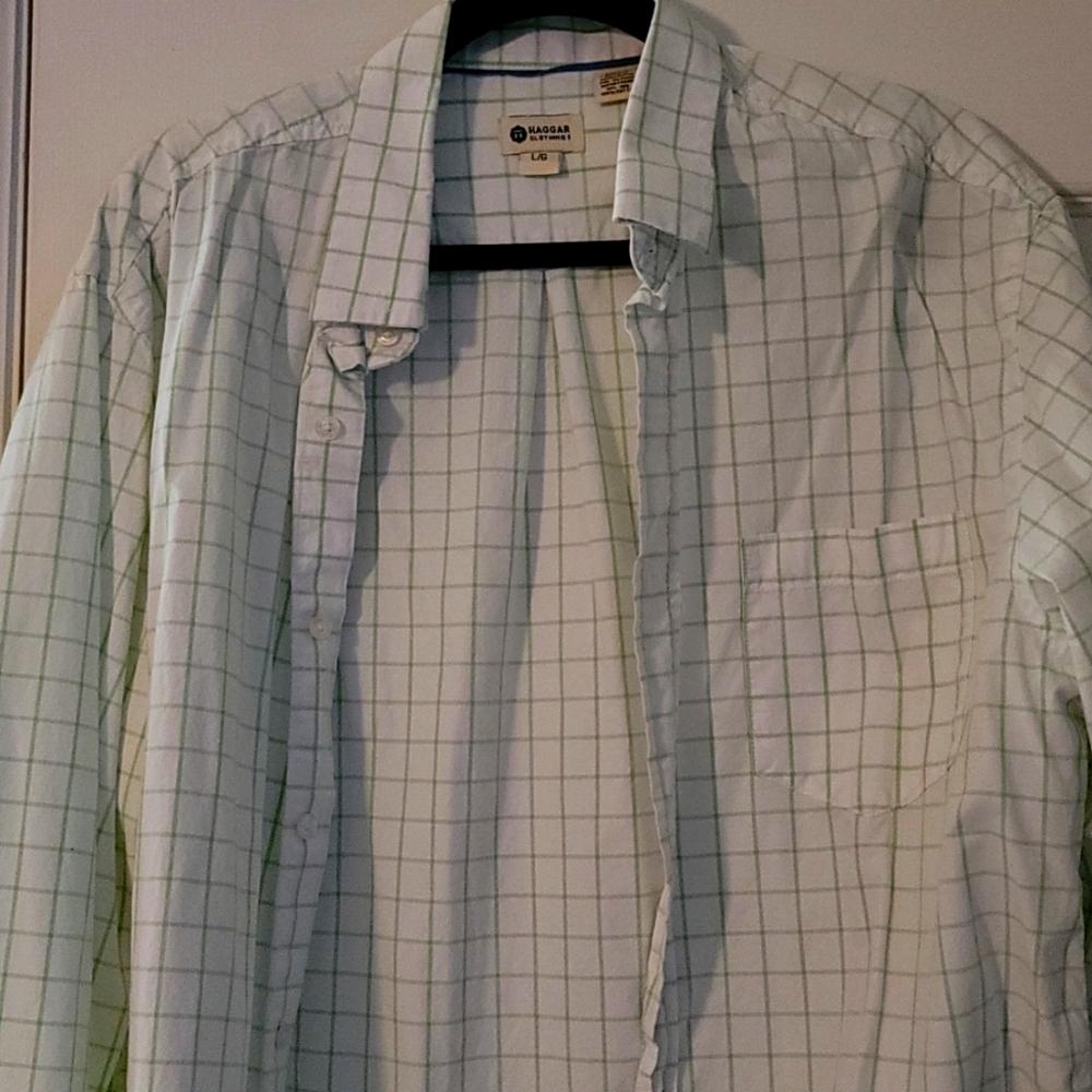 Haggar button down shirt, L
